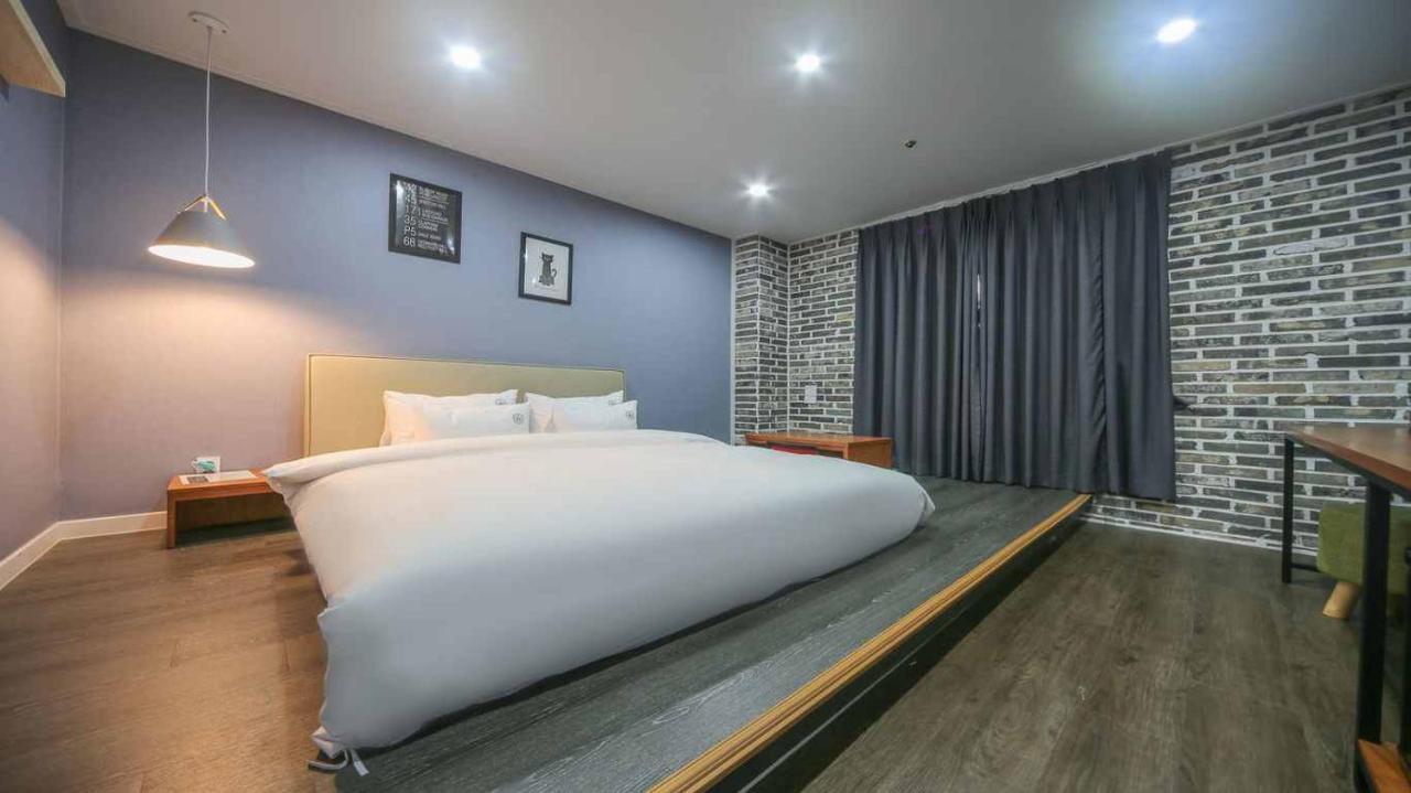 The Way Hotel Changwon Zewnętrze zdjęcie